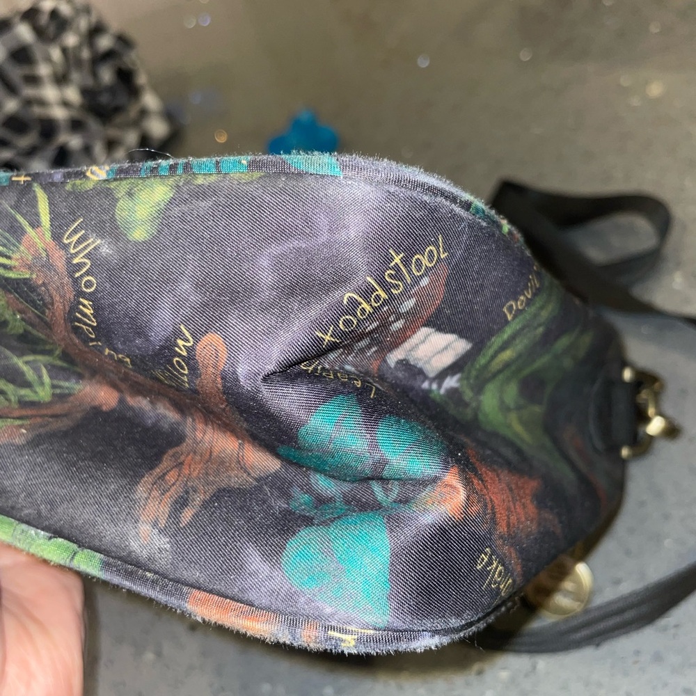 Ju-Ju-Be Black and Green Herbology Crossbody Bag - Picture 14 of 16